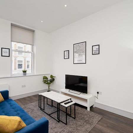 High Spec 2 Bed Apartment W/Parking Available Londra Dış mekan fotoğraf