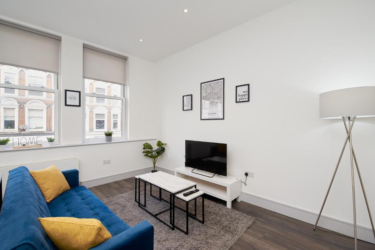 High Spec 2 Bed Apartment W/Parking Available Londra Dış mekan fotoğraf